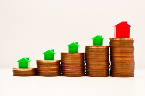 Canada's house prices are set to go up in 2012 Canada's house prices are set to go up in 2012